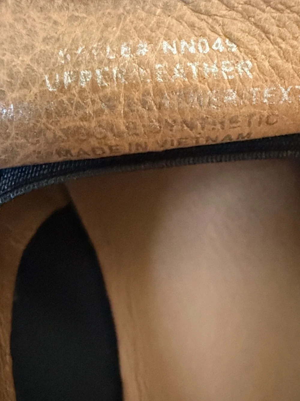 Madewell Black Leather Lacy Loafers      Size 6 1/2